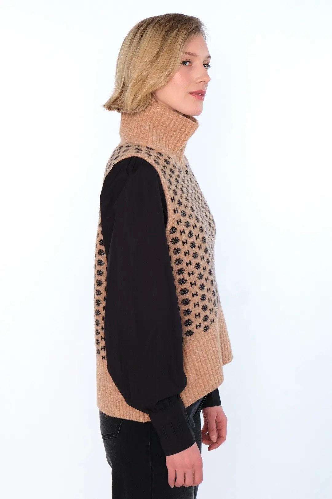 HÉST - Logo Vest - Beige - Bilde 4