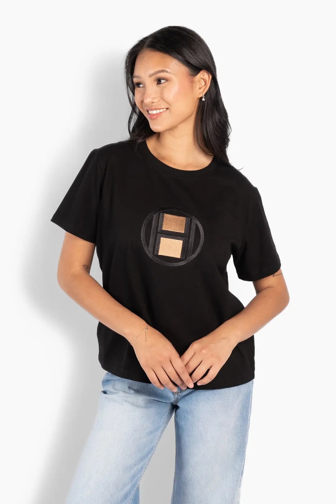 HÉST - Logo Tshirt - Jet Black