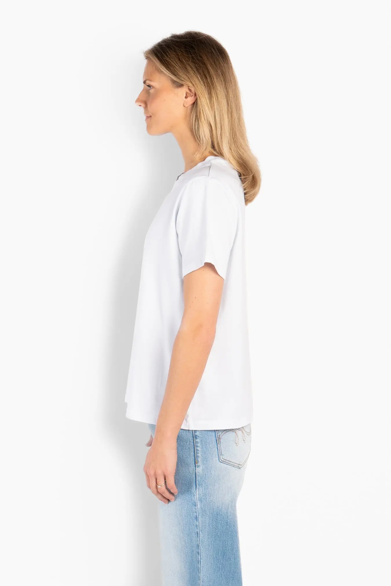 HÉST - Logo Tshirt - White Alyssum - Bilde 5