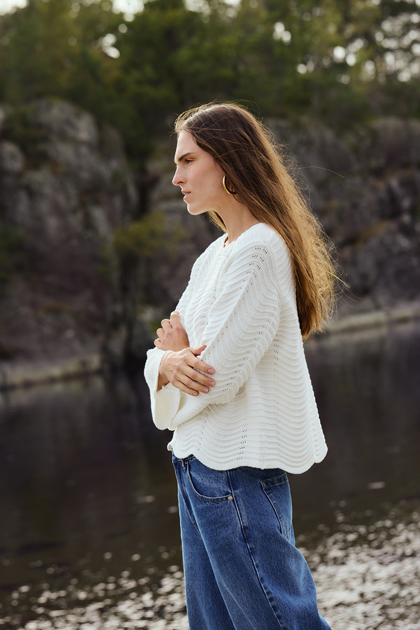 Katrin Uri - The Wave Riviera Genser - White