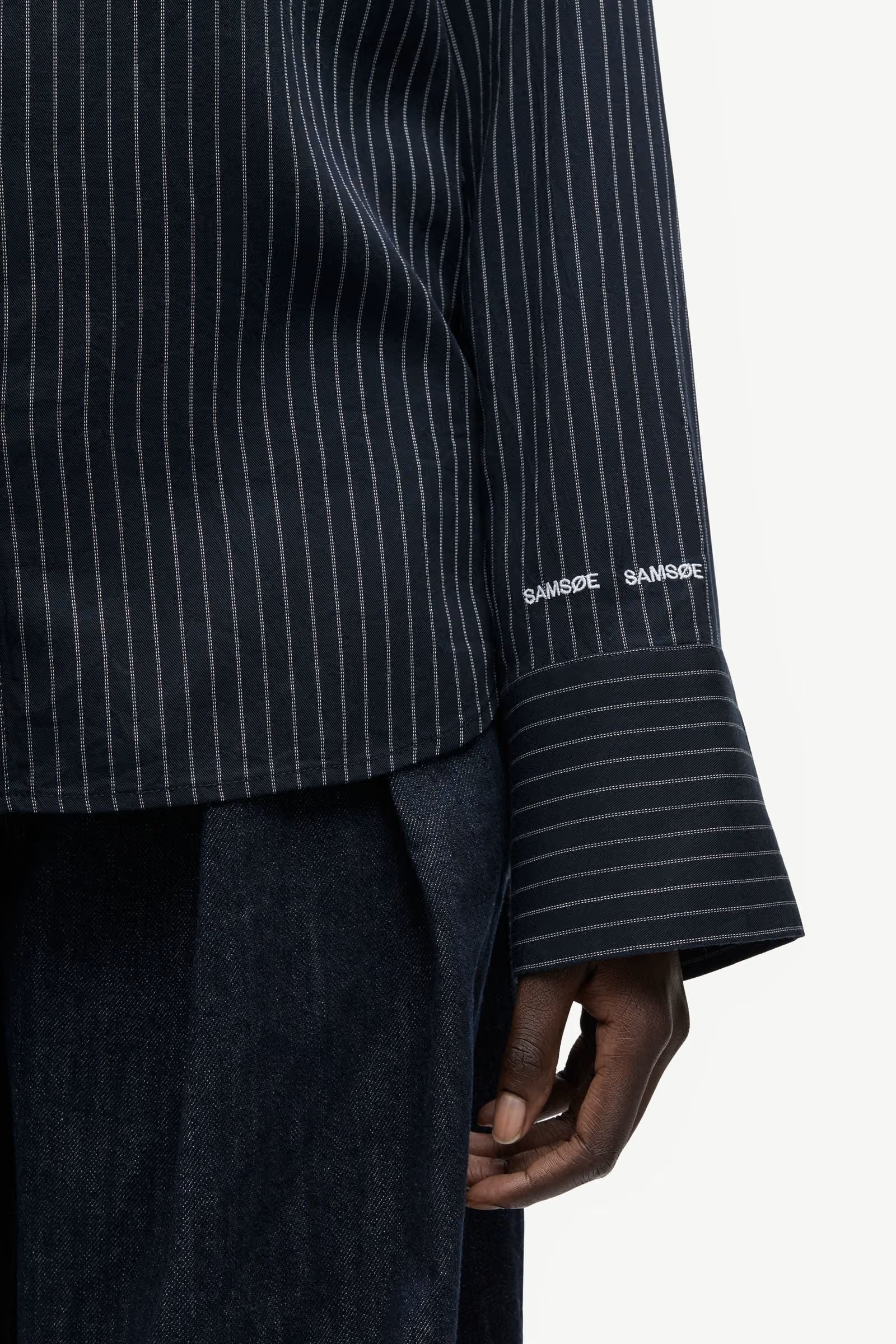 Samsøe - Saryanna Skjorte - Salute Pinstripe - Bilde 2